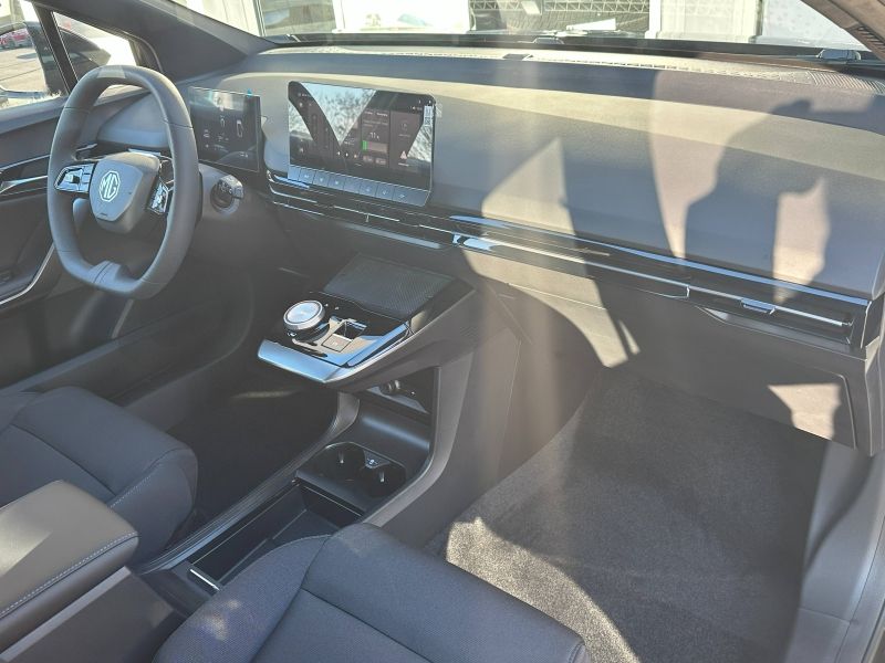 Théobald Occasion MG MG4 Electrique Berline Noir